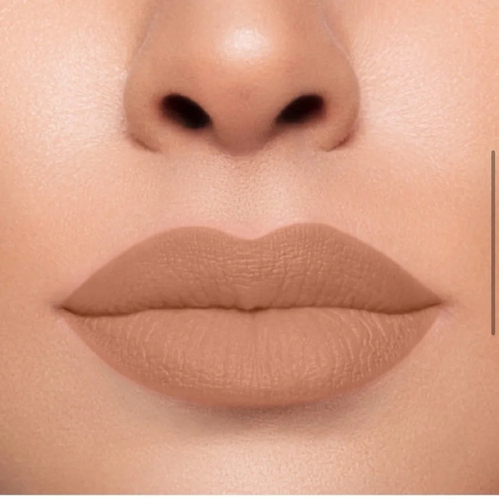 Morphe “Commit” (chai nude) Mega Matte Lipstick‎ NEW